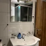 House In - Mountain View - *