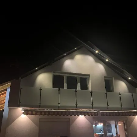 Vakantiehuis House In - Mountain View - Kresevo