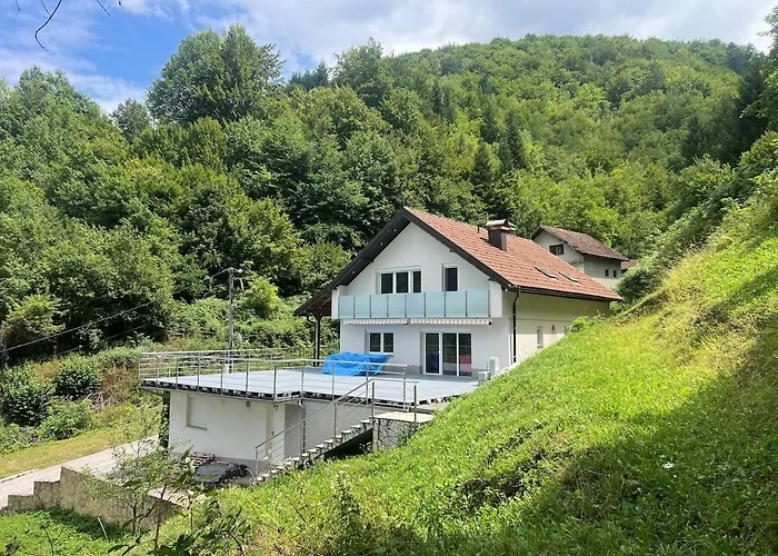 Vikendica House In - Mountain View -