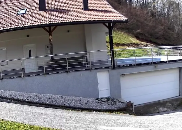 House In - Mountain View - Kresevo